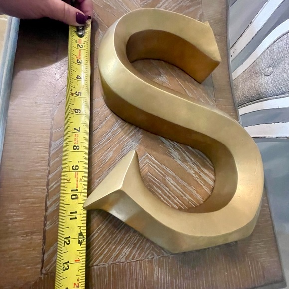 🎉HP🎉Decorative Initial “S”. Perfect accent piece!🎉HP🎉 - Picture 5 of 5